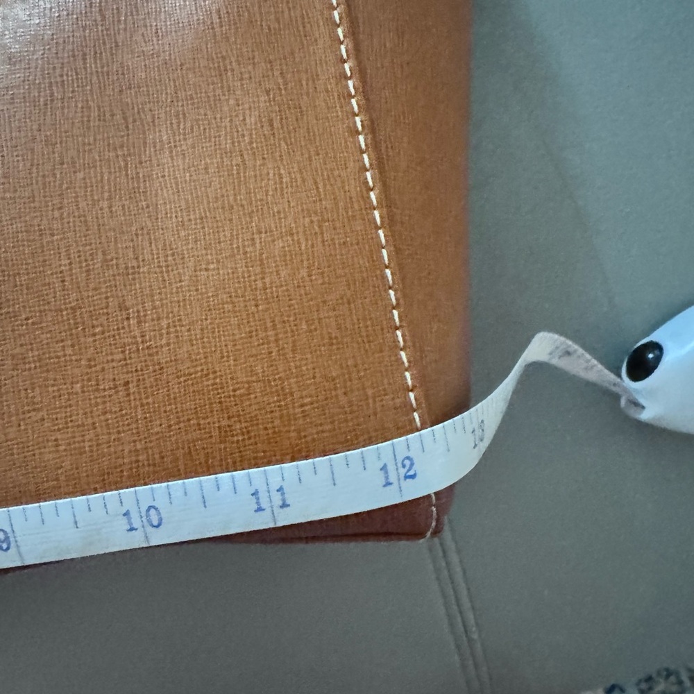 Dooney & Bourke - NWT Brown Saffiano Leather Purse - Picture 12 of 14